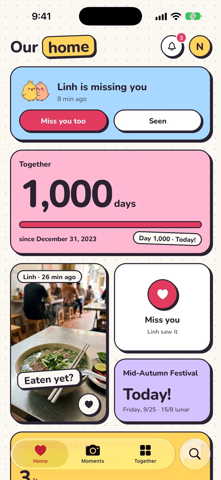 The Stuckie home screen: a couple on their 1,000th day together